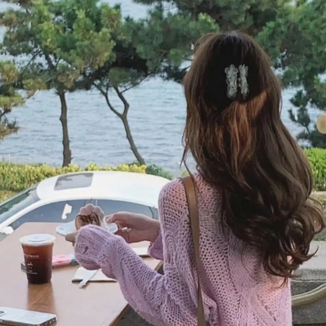 冲浪少年